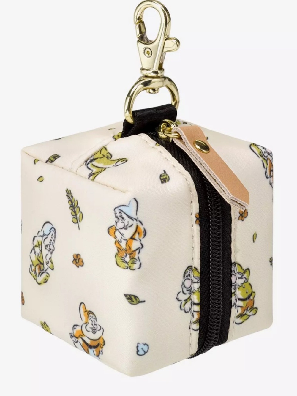 Petunia Pickle Bottom x Disney limited edition Snow White Print pacifier porter
